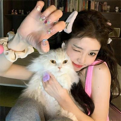 他以焚春吻长夏